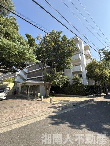 湘南袖ケ浜レジデンスガーデンヴィラB棟の外観|おしゃれな外観です