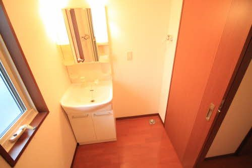 シャーメゾンさくら通り Ａの独立洗面台