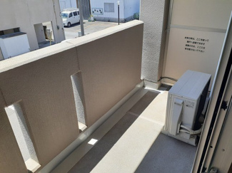 【バルコニー】 | プリムローズ | 広々としたバルコニーです