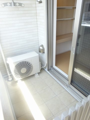 パーク　アクシスＡのバルコニー|開放的で明るい空間を演出してくれるバルコニーです