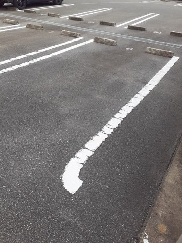 パーク　アクシスＡの駐車場|駐車スペースもあります