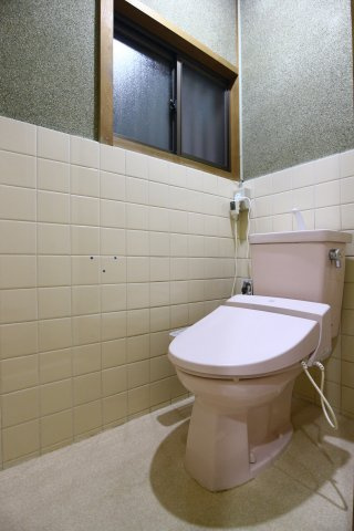 松が丘北町賃貸戸建てのトイレ