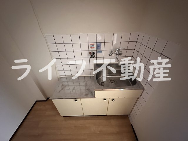 富士コーポのキッチン|お料理しやすいキッチンです