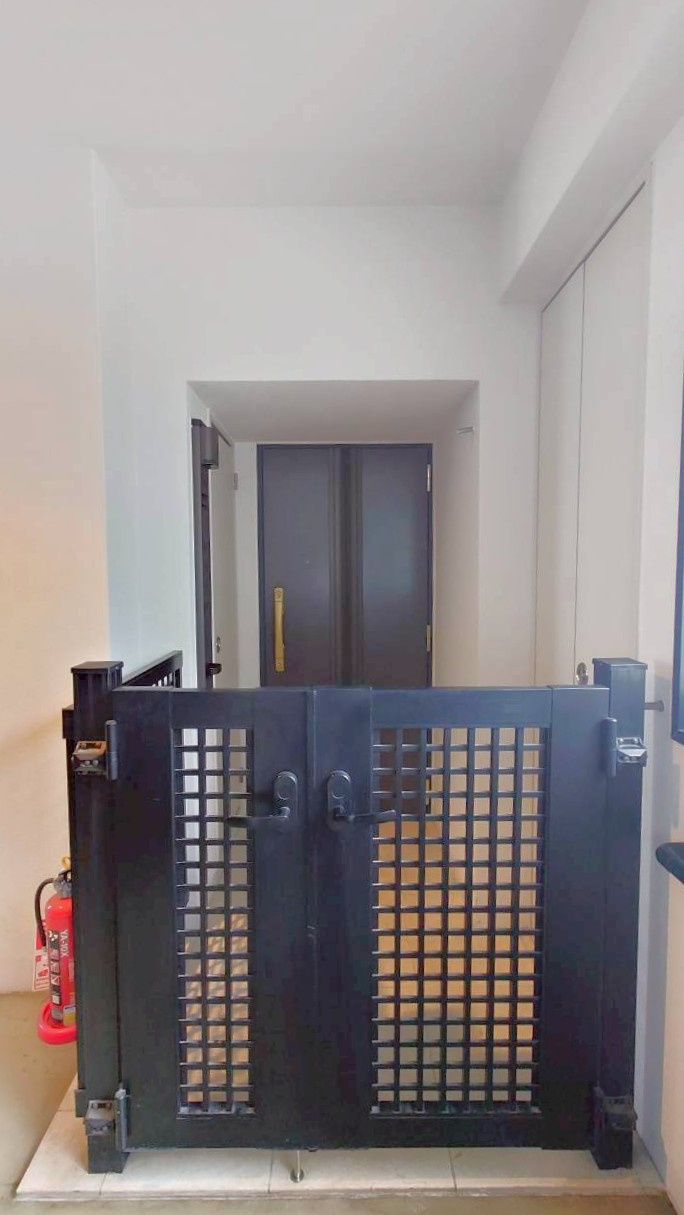 徒歩９分圏内に２沿線利用ＯＫ◆２０２５年９月リフォーム完了の美室◆シンフォニー桃山の玄関|玄関