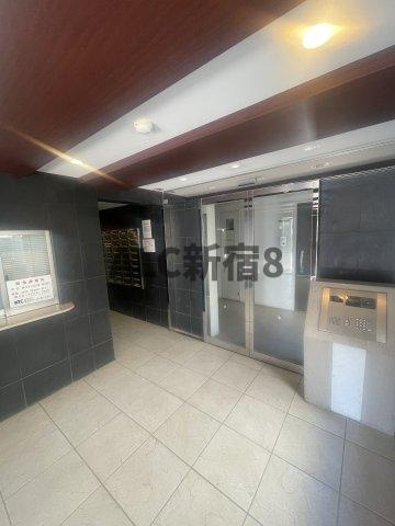 セントパレス方南町のエントランス