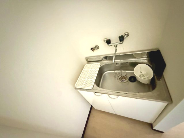 三河安城東町一丁目ビルのキッチン