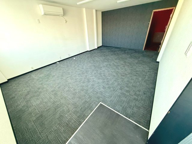 三河安城東町一丁目ビルの内装