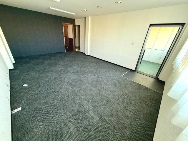 三河安城東町一丁目ビルの内装