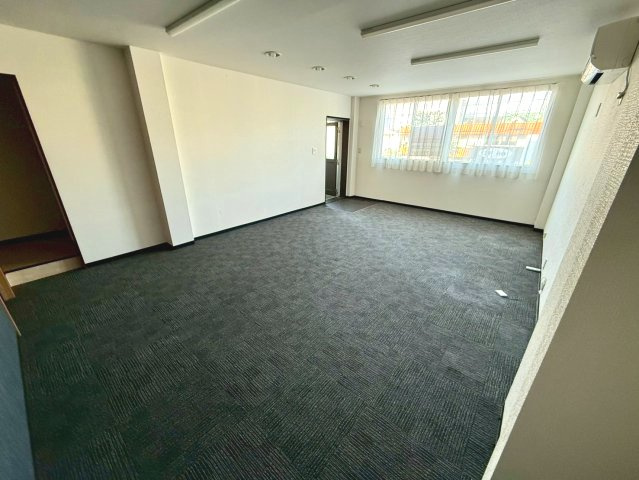 三河安城東町一丁目ビルの内装