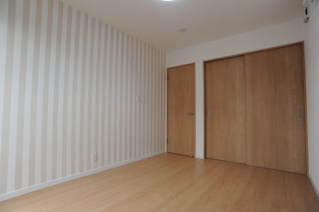 東邦ピュアコート青木島乙Ⅱ　建売住宅　2号棟の洋室