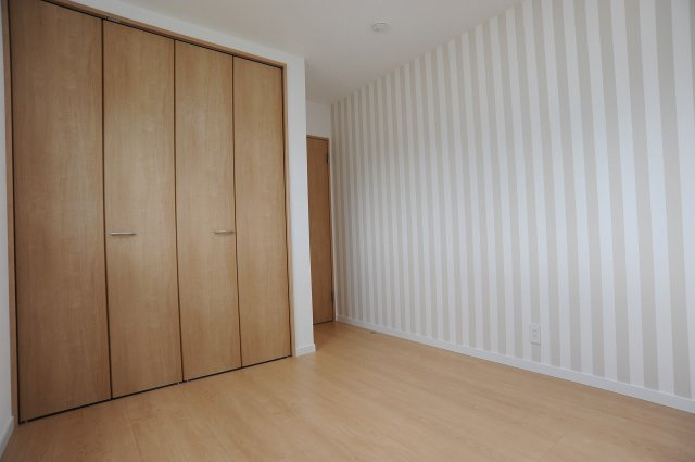 東邦ピュアコート青木島乙Ⅱ　建売住宅　2号棟の洋室