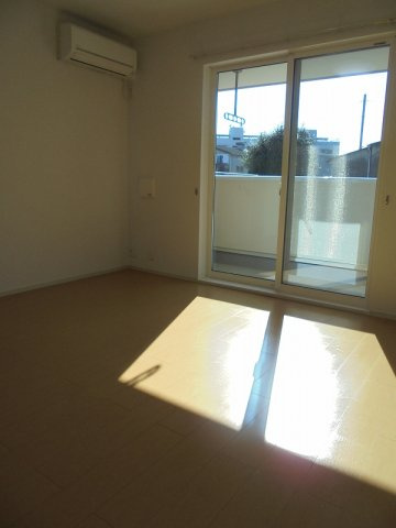 レジデンス　Ｋの居間・リビング|使いやすいリビングです