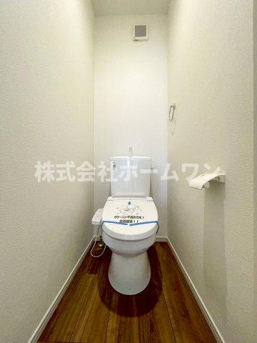 青梅市新町6期　新築戸建のトイレ|落ち着いたトイレです