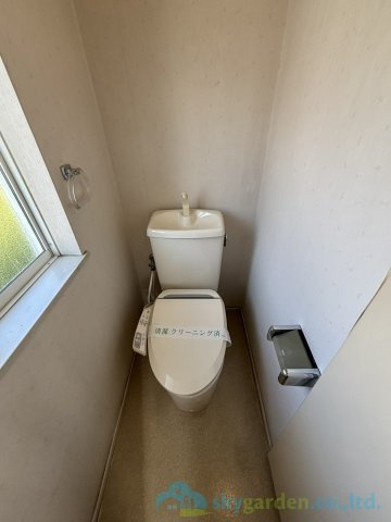 厚木市毛利台2丁目　中古戸建のトイレ