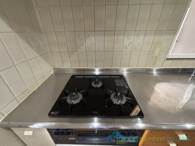 厚木市毛利台2丁目　中古戸建のキッチン