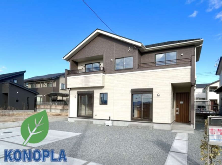 【新築戸建】高崎市箕郷町上芝の外観|■外観（1号棟）｜ここから始まる「日常」はご家族にとってかけがえのない時間となります。少しでも豊かに、快適に。