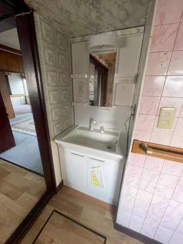 武佐1-48-5貸家の洗面所