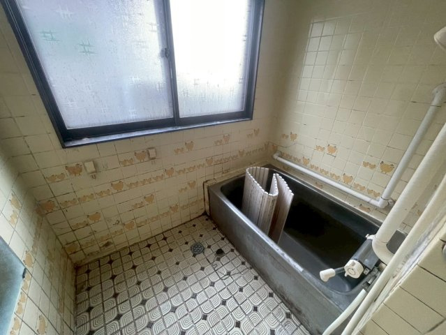 武佐1-48-5貸家の浴室