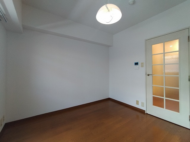 神戸市東灘区青木５丁目の賃貸マンション