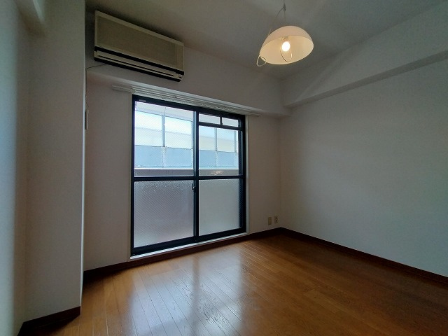 神戸市東灘区青木５丁目の賃貸マンションの居間・リビング|リビング