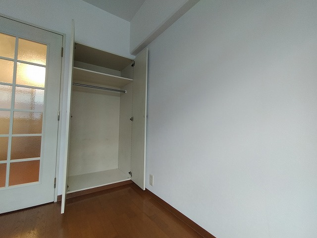 神戸市東灘区青木５丁目の賃貸マンションの収納|クローゼット