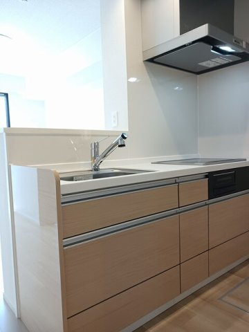 サンリット　ヒルのキッチン|コンパクトなキッチンで掃除もラクラク