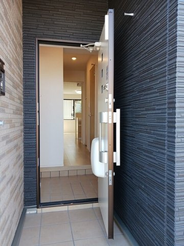 サンリット　ヒルの玄関|きれいな玄関です