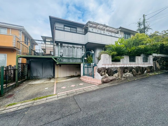 御陵峰ケ堂町3丁目