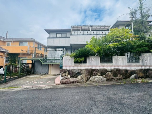 御陵峰ケ堂町3丁目