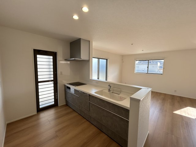 阿南市羽ノ浦町中庄池ノ上建売28のキッチン