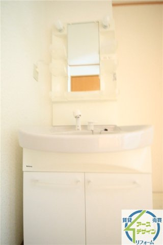 ヒルサイドテラスの独立洗面台|※類似部屋