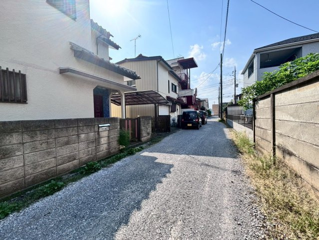 売地　野田市七光台の前面道路含む現地写真