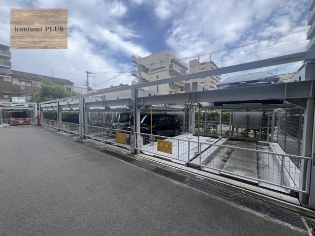 ディオ・フェルティ旭公園の駐車場