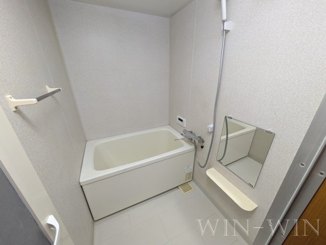 ウエストクレアの浴室