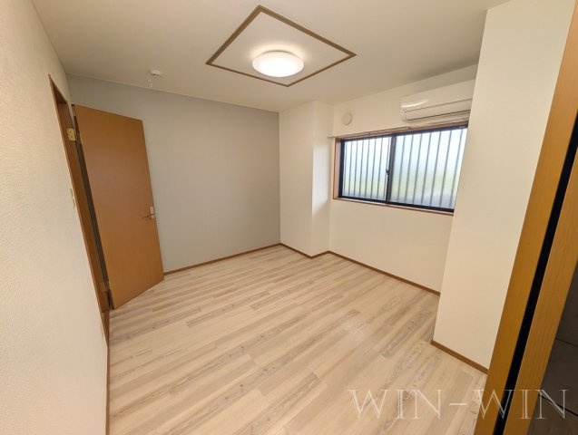 ウエストクレアの寝室