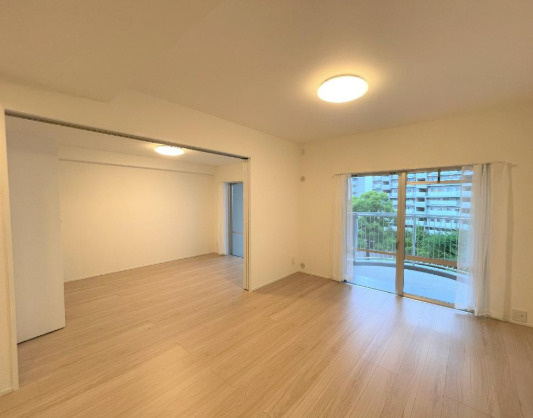 メイプルパーク・スクエア西弐番街　5階