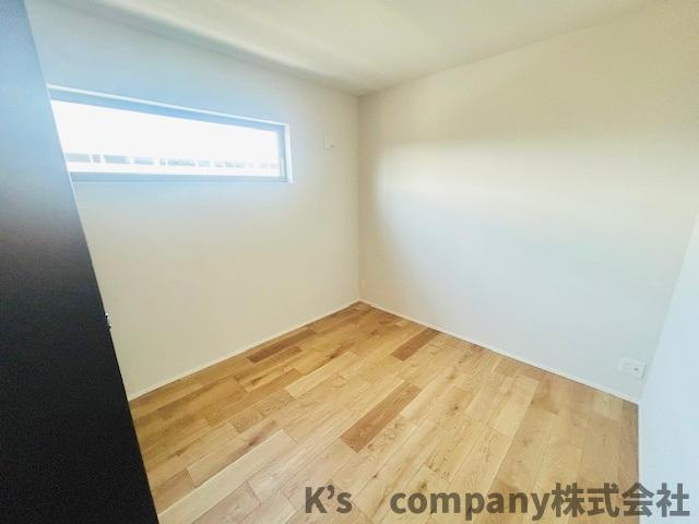 茅ヶ崎市みずき2丁目　新築戸建の子供部屋|洋室5.3帖◇お子様のお部屋や趣味のお部屋にいかがでしょうか♪