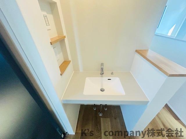 茅ヶ崎市みずき2丁目　新築戸建の洗面所|2階の洗面スペース◇