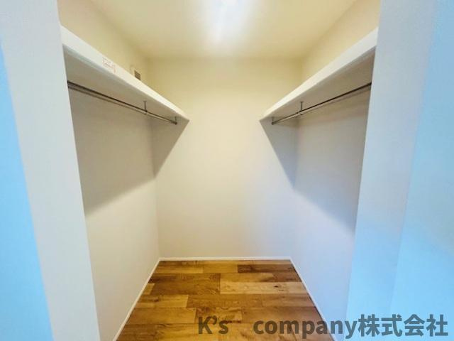 茅ヶ崎市みずき2丁目　新築戸建の収納|洋室7帖の収納スペース◇奥行きがあり季節の家電製品なども保管もできます☆