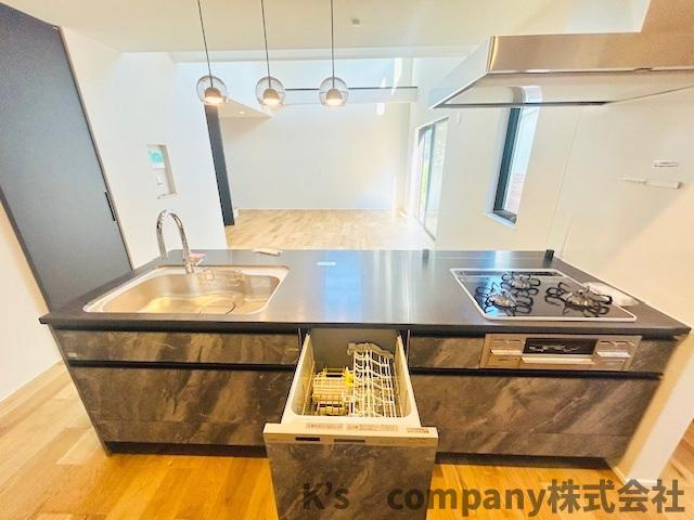 茅ヶ崎市みずき2丁目　新築戸建のキッチン|食器洗い乾燥機付きのシステムキッチン☆