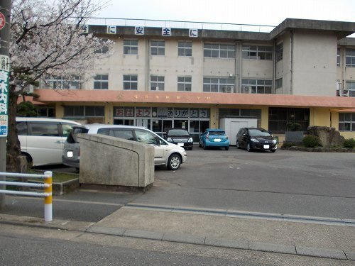 サン・ドミールＢの周辺|和田小学校まで750m