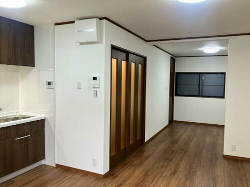 津田東町3丁目　中古一戸建ての居間・リビング|LDK16.0帖
■物件内覧・資金計画相談・住宅ローン相談、リフォーム相談、お問合せ受付中■
※当日・翌日のご内覧、ご相談はお電話でのお問合せがスムーズです！