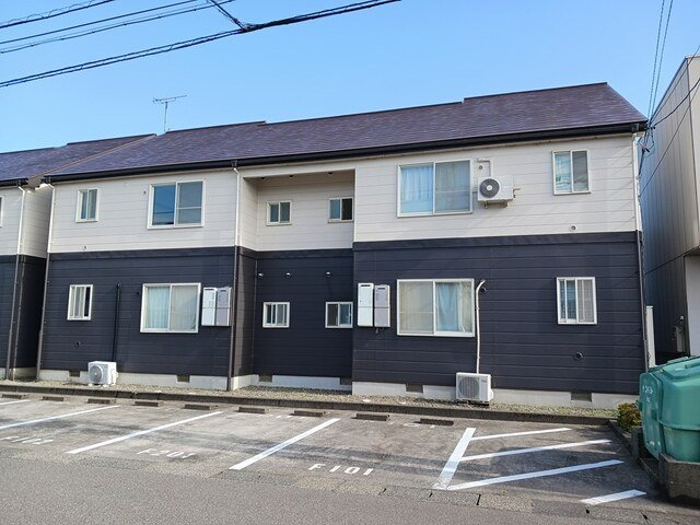 サン・ドミールＦの外観