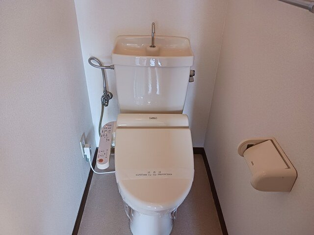 サン・ドミールＦのトイレ