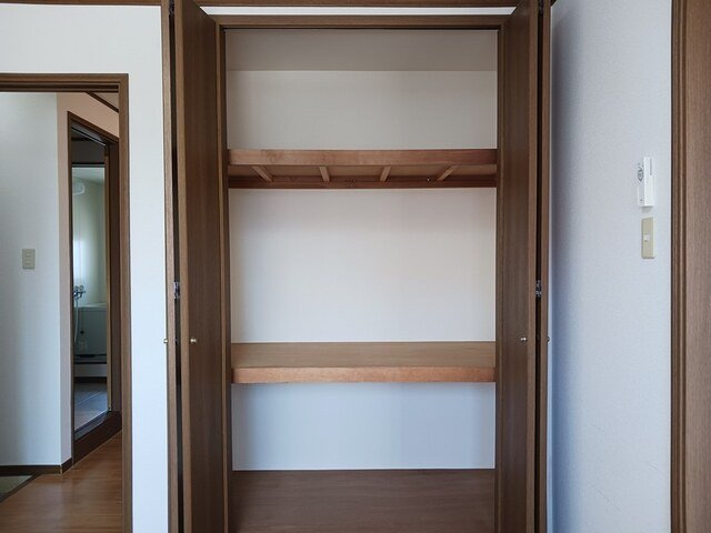 サン・ドミールＦの収納