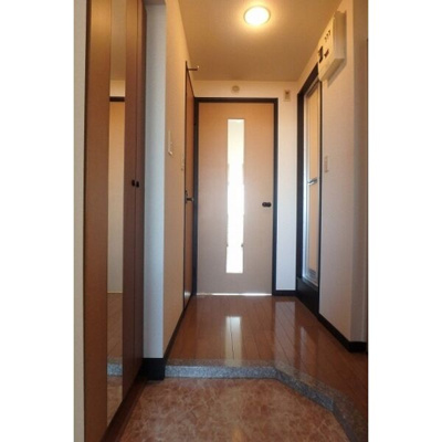 【玄関】 | ピュア春日公園 | 現況優先