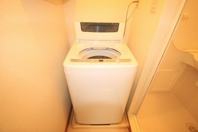 レオパレス三葉の洗面所