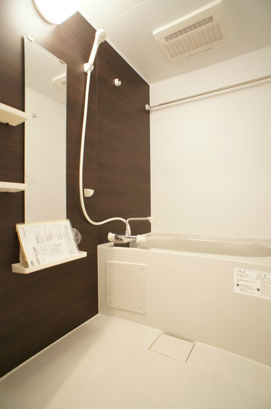 リブリ・Y&Sの浴室