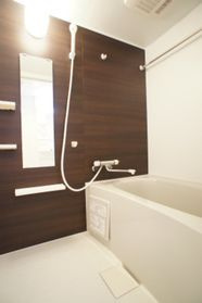 リブリ・Y&Sの浴室