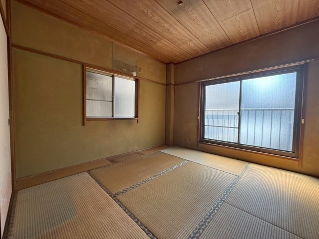 神戸市須磨区平田町１丁目の一戸建て